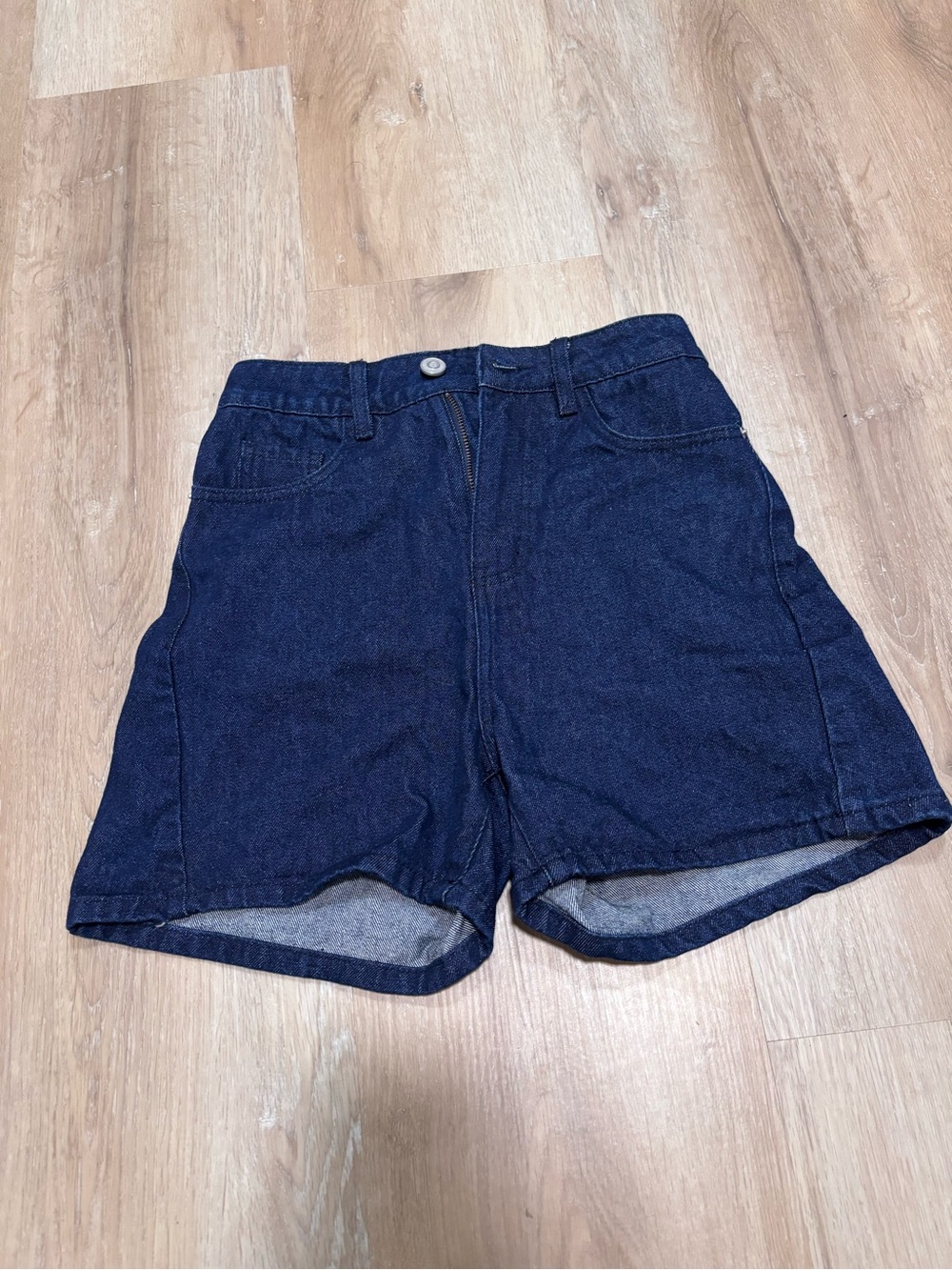 DISSH Dark Blue High-Waisted Denim Shorts size 2